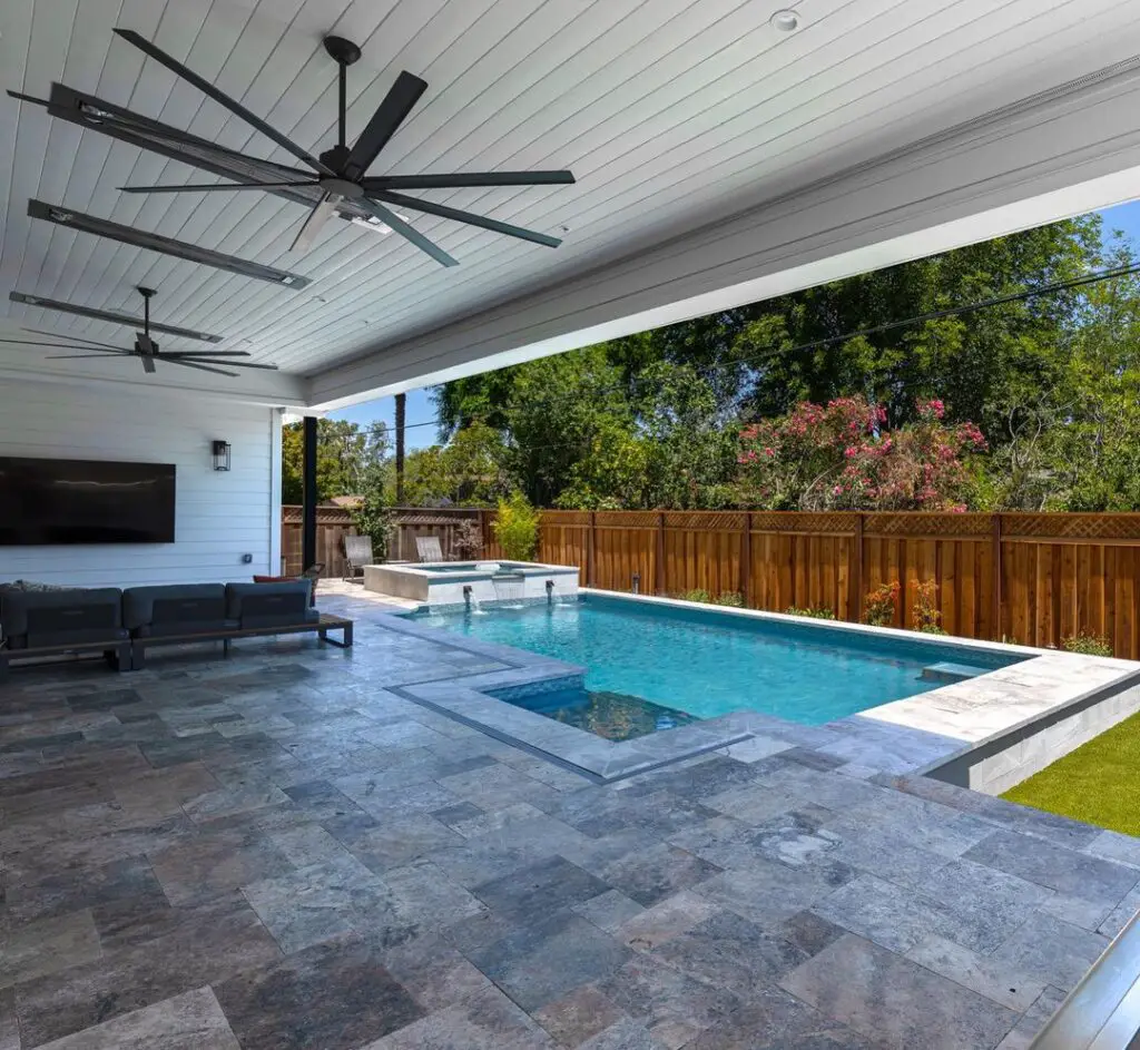 Furniture Layout Deck