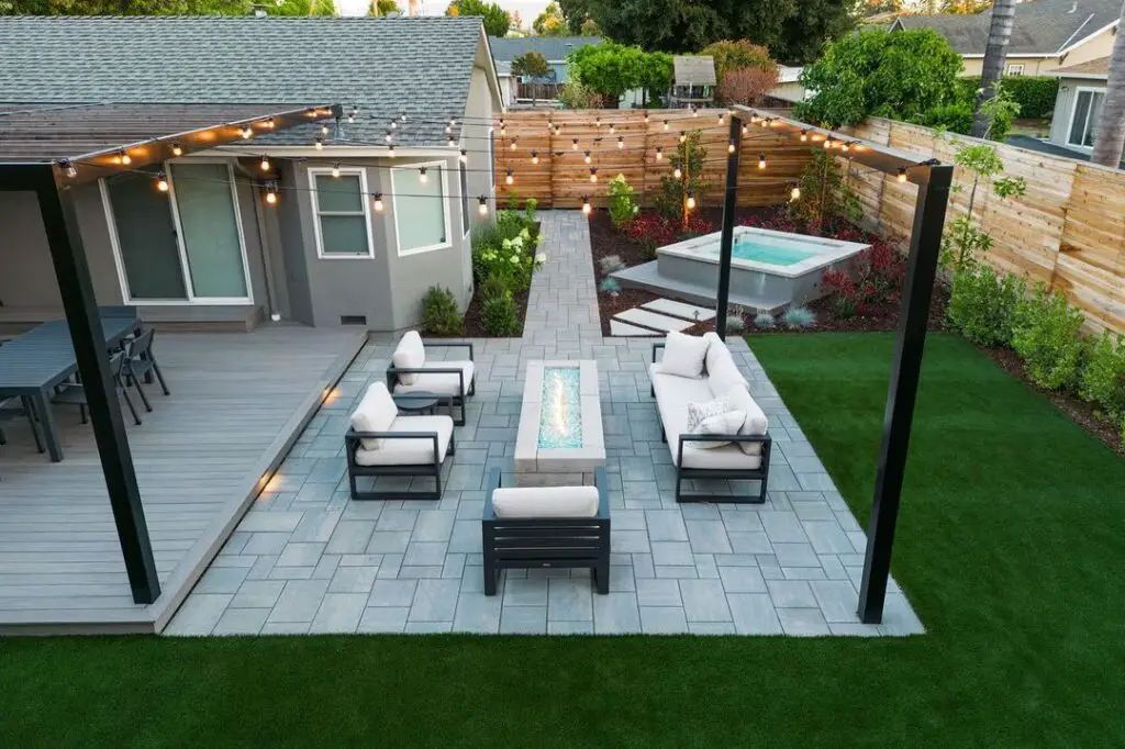 Patio Paradise Deck