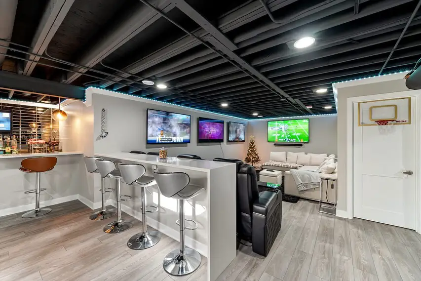 Retro basement TV room with vintage decor